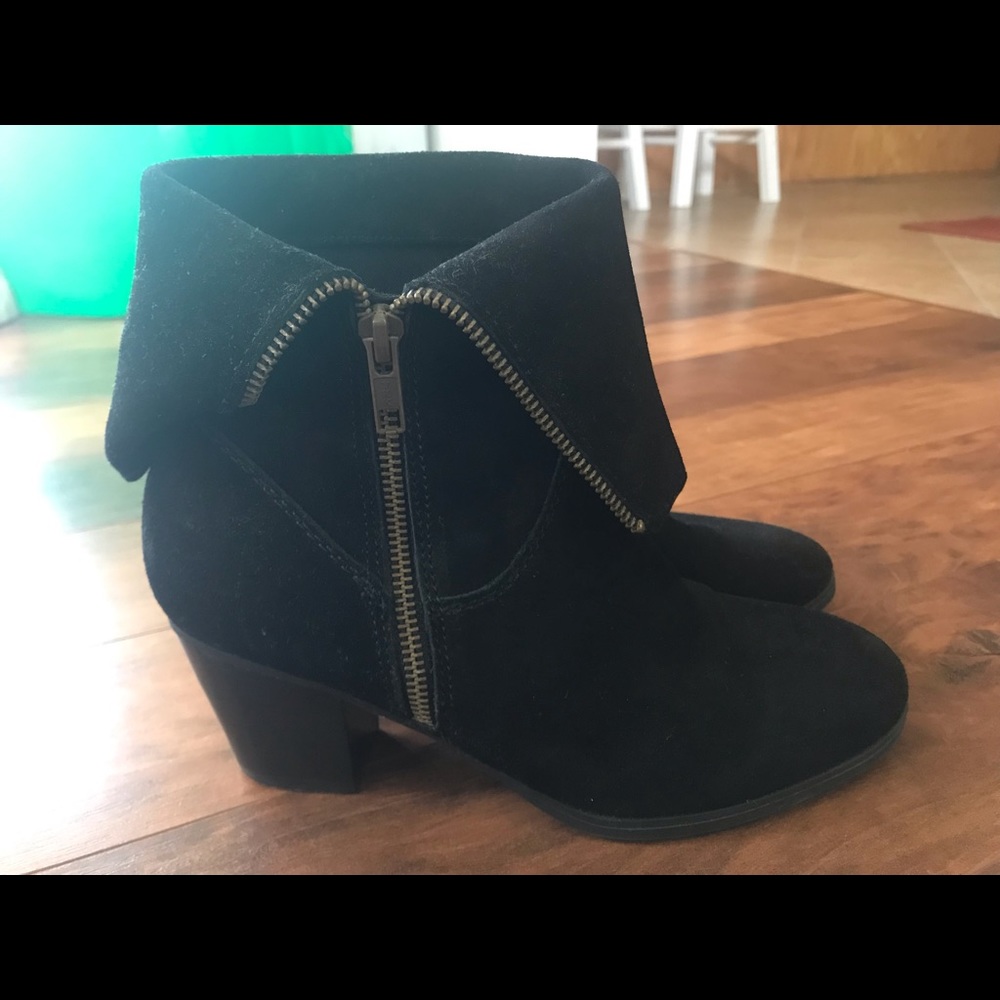Ankle boots
